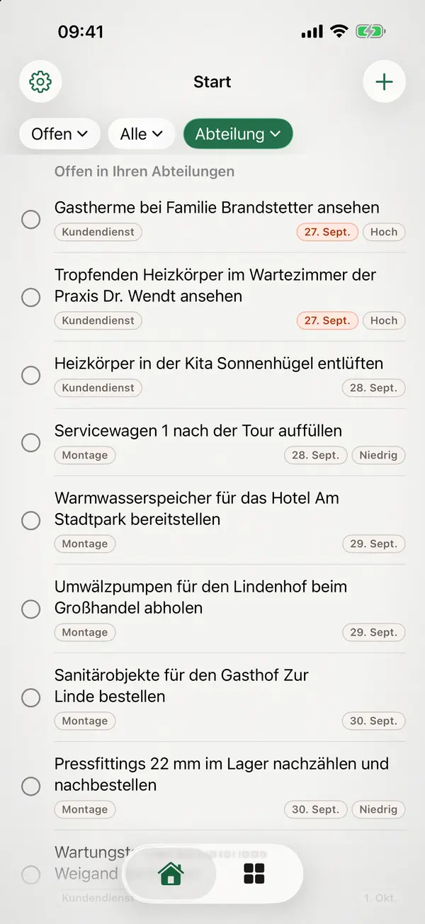 miphu auf dem iPhone: der Startbildschirm, gefiltert auf Ihre Abteilungen, mit den offenen Aufgaben für Kundendienst und Montage