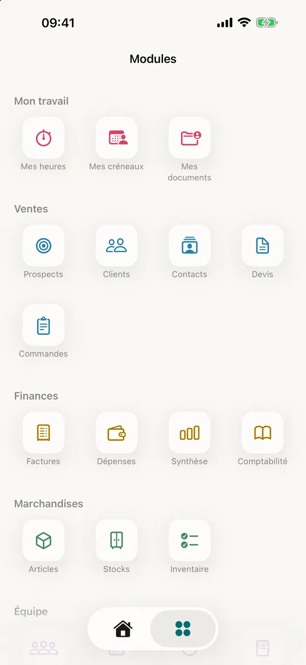 miphu sur iPhone : la vue des modules, classés en Mon travail, Ventes, Finances et Marchandises